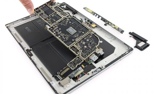 microsoft-won-t-let-you-upgrade-storage-on-the-new-surface-pro-teardown-reveals-516506-6